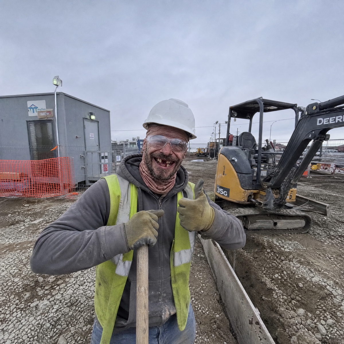 Customer wearing the work mask on site